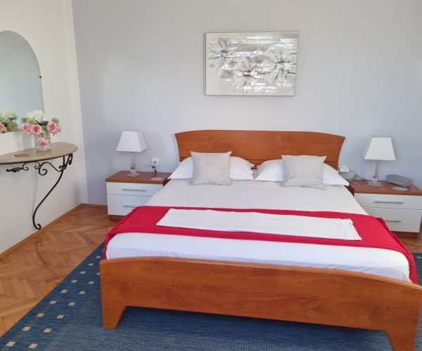 Master bedroom in Apartment A2, Postira